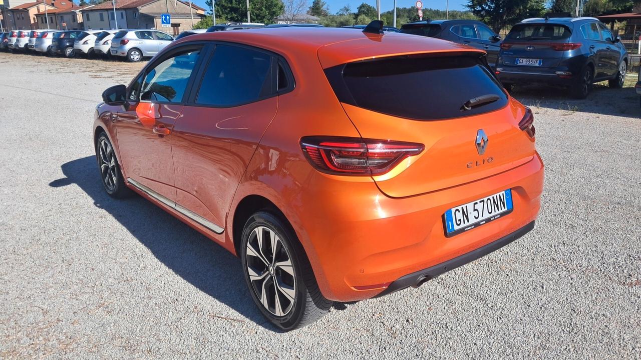 Renault Clio Blue dCi 100 CV 5 porte Evolution