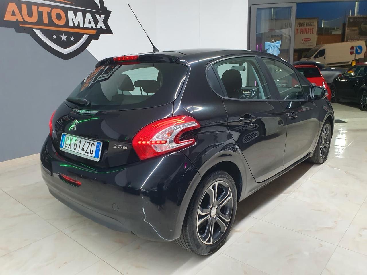 Peugeot 208 1.4 HDi 68cv Allure 2014