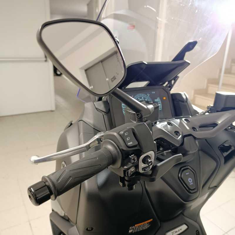 Yamaha T-Max 560 - 2025