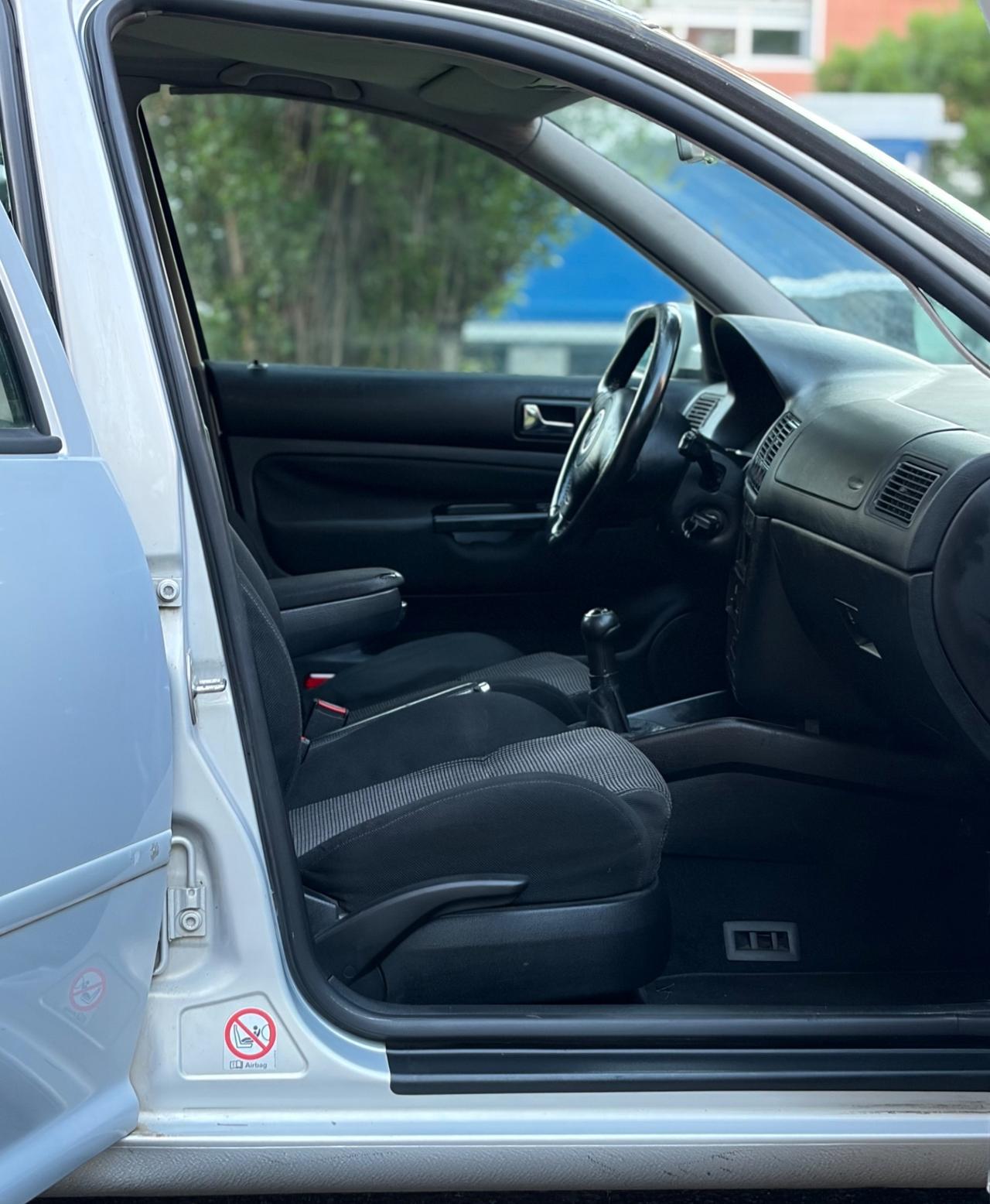 Volkswagen Golf 1.9 TDI/110 CV cat 5 porte Highline
