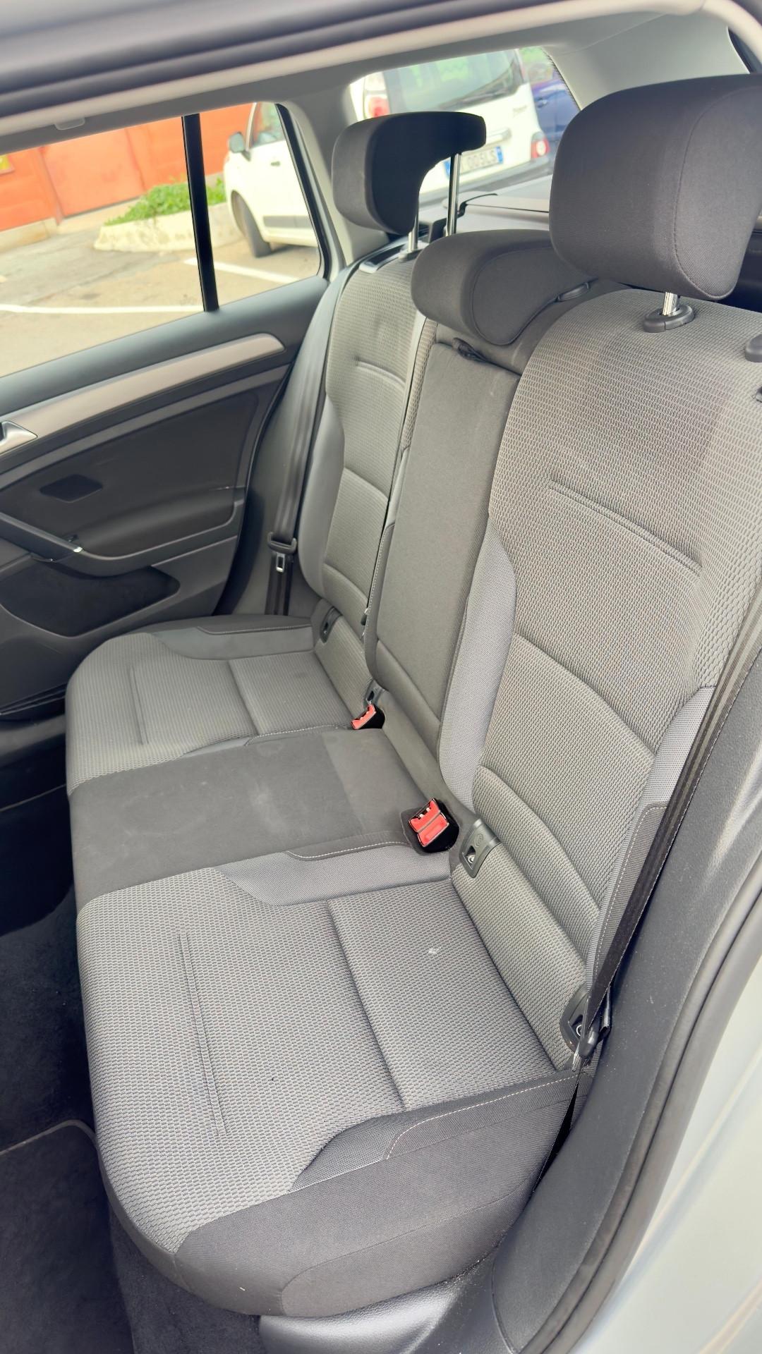 Volkswagen Golf Variant 1.6 TDI 110 CV 5p. Executive BlueMotion Technology