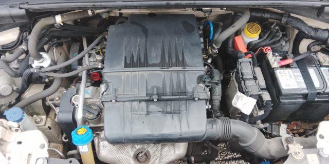 LANCIA Ypsilon 1.2 69 CV 5 porte GPL Ecochic Gold NEOPATENTATI