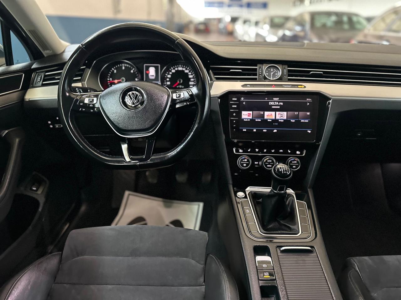 Volkswagen Passat Variant 2.0 TDI Highline/2017/euro6