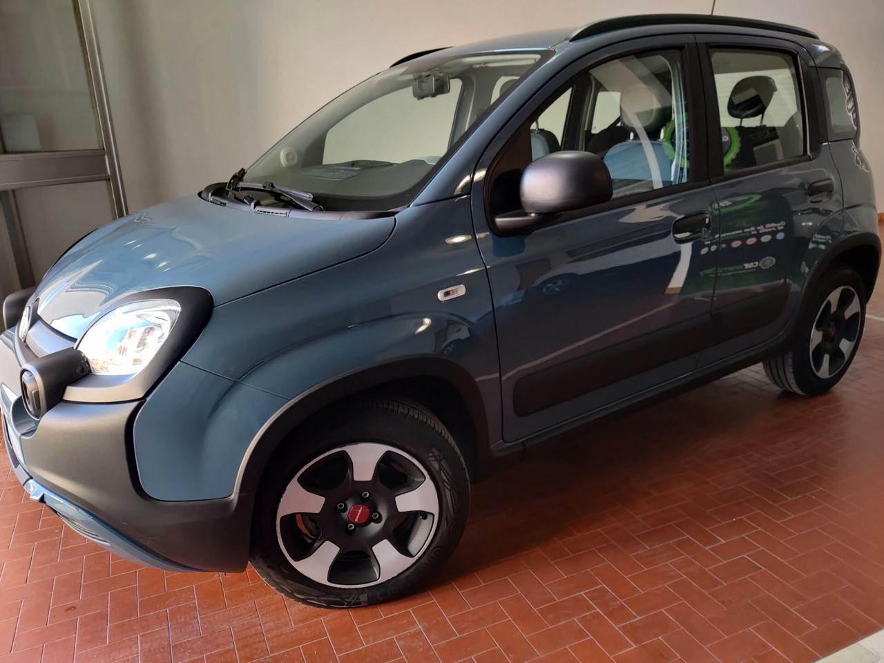 Fiat Panda 1.0 FireFly S&S Hybrid City Cross
