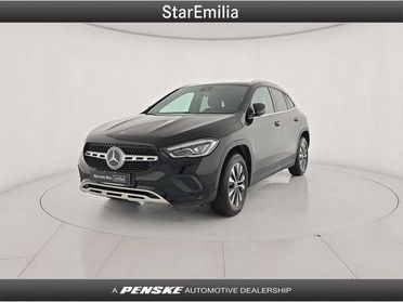 Mercedes-Benz GLA 180 180 d Automatic Business