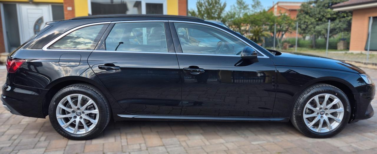 Audi A4 Avant 40 g-tron S tronic Business Advanced