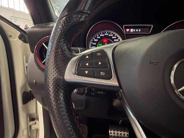 MERCEDES-BENZ GLA 45 AMG 4Matic*TETTO*SCARICHI SPORTIVI*RETROCAMERA*