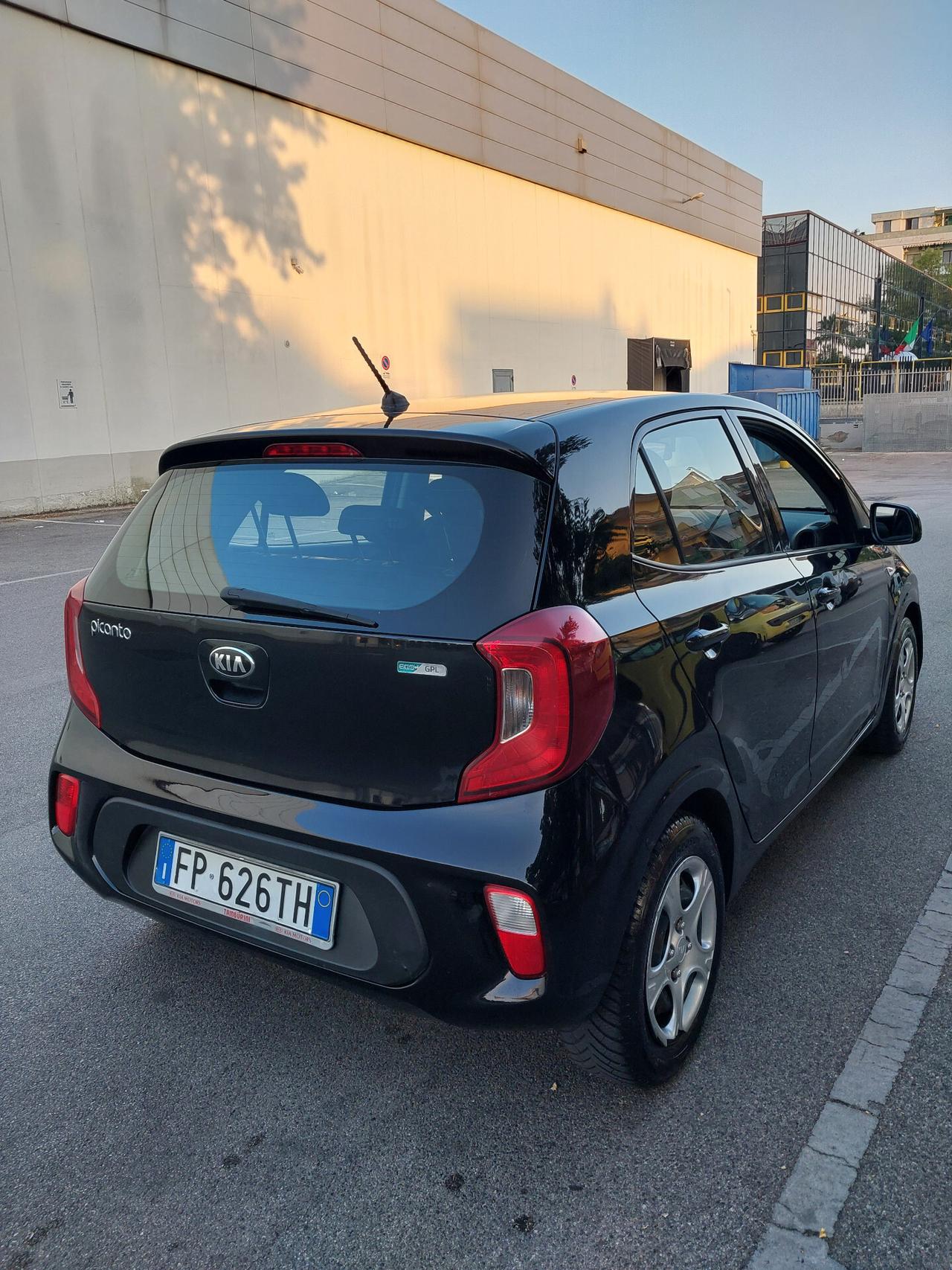 KIA PICANTO 1 .0 12V EcoGPL 5p 07/2018