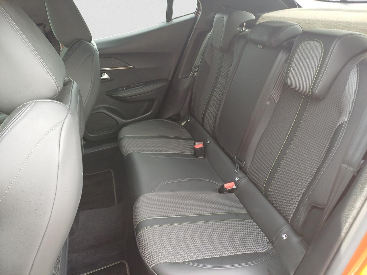 PEUGEOT 2008 2ª serie - 2008 PureTech 130 S&S EAT8 GT