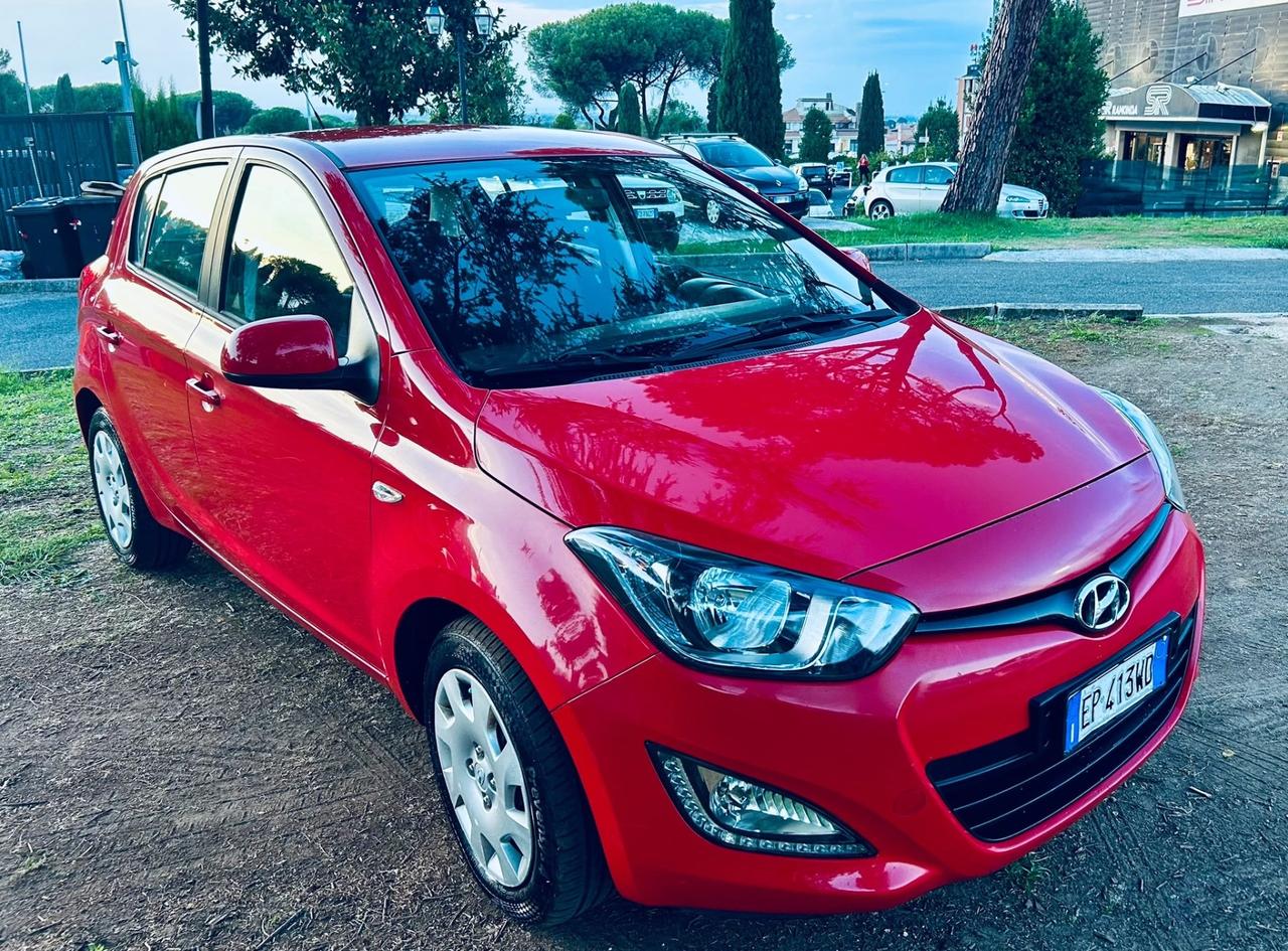 Hyundai i20 1.1 CRDi 5p. Sound Edition