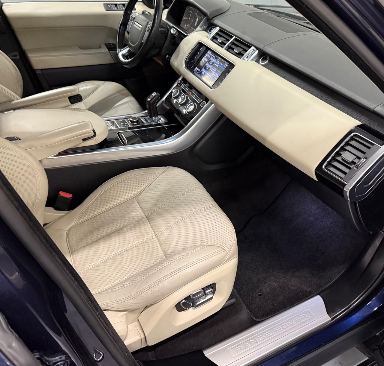 Land Rover Range Rover Sport 3.0 TDV6 HSE Dynamic 7 Posti