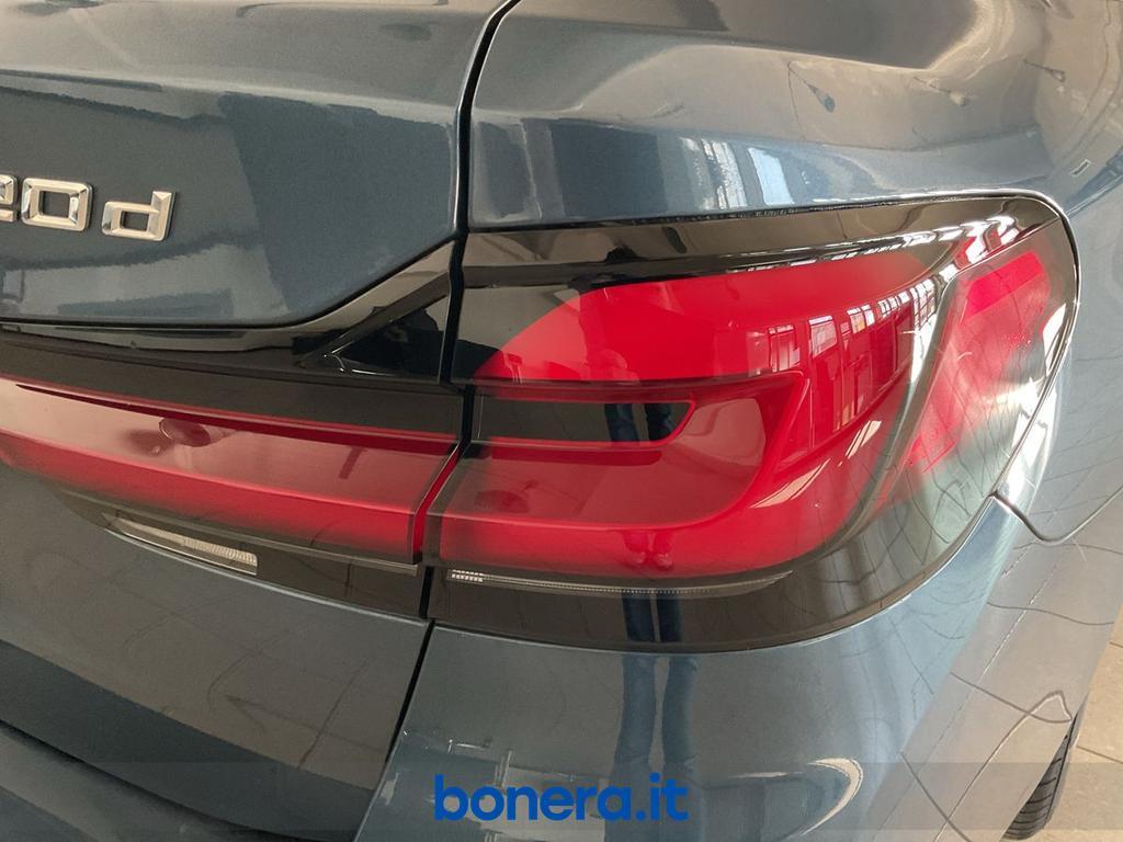 BMW Serie 5 Touring 520 d Mild Hybrid 48V Luxury Steptronic