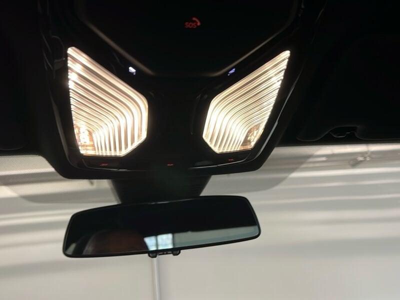 BMW Serie 2 G42 Coupe 220i Coupe MSport auto
