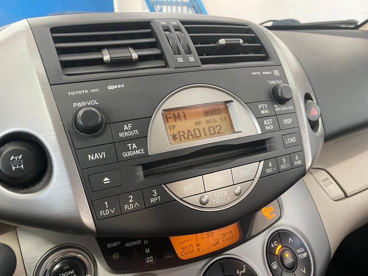 Toyota RAV 4 RAV4 2.2 D-4D 177 CV Luxury