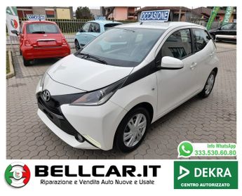 Toyota Aygo 1.0 VVT-i 69 CV 5 porte x-play TSS MMT