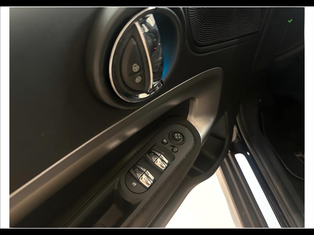 MINI Mini Countrym.(F60) - Mini 2.0 Cooper SD Yours Countryman ALL4