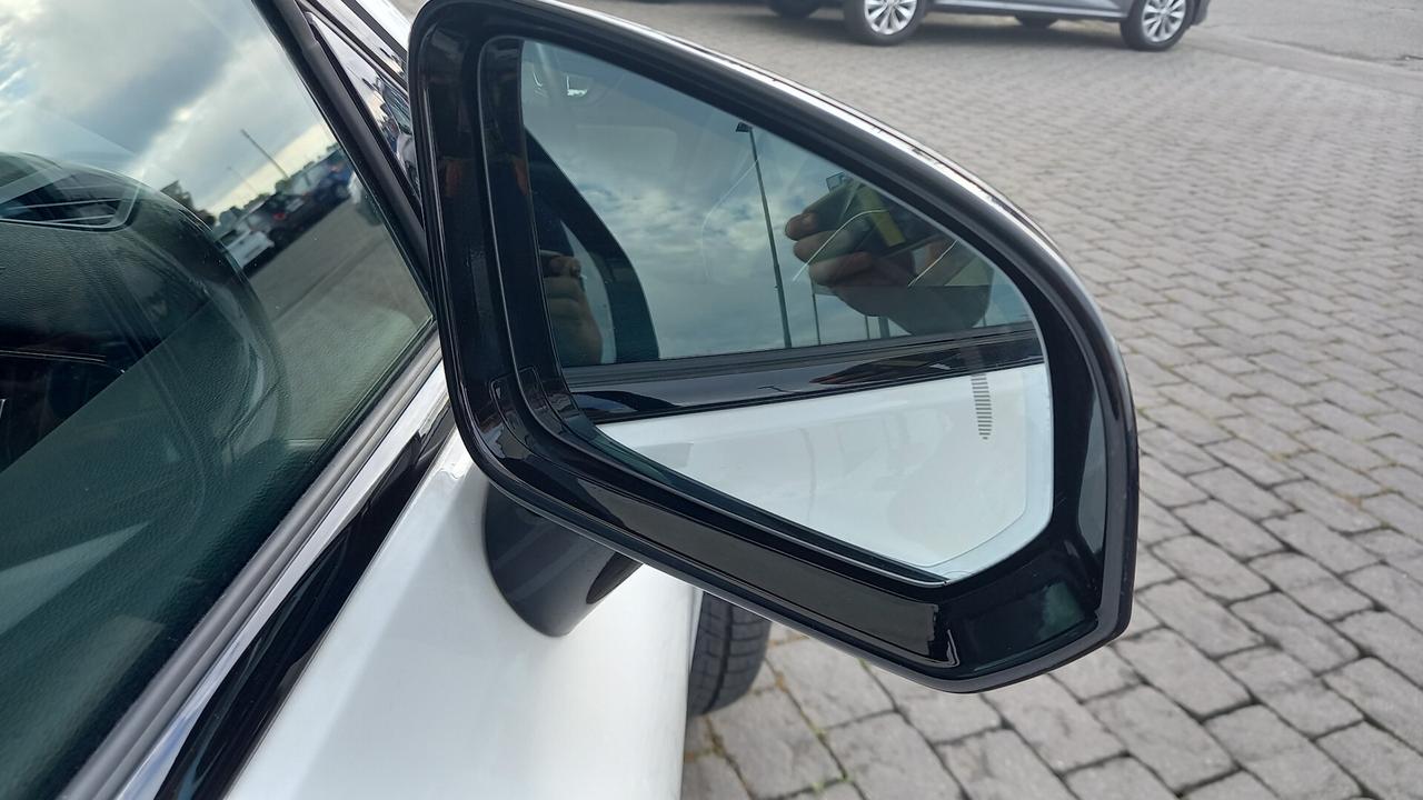 Volvo V60 B3 Geartronic R-design