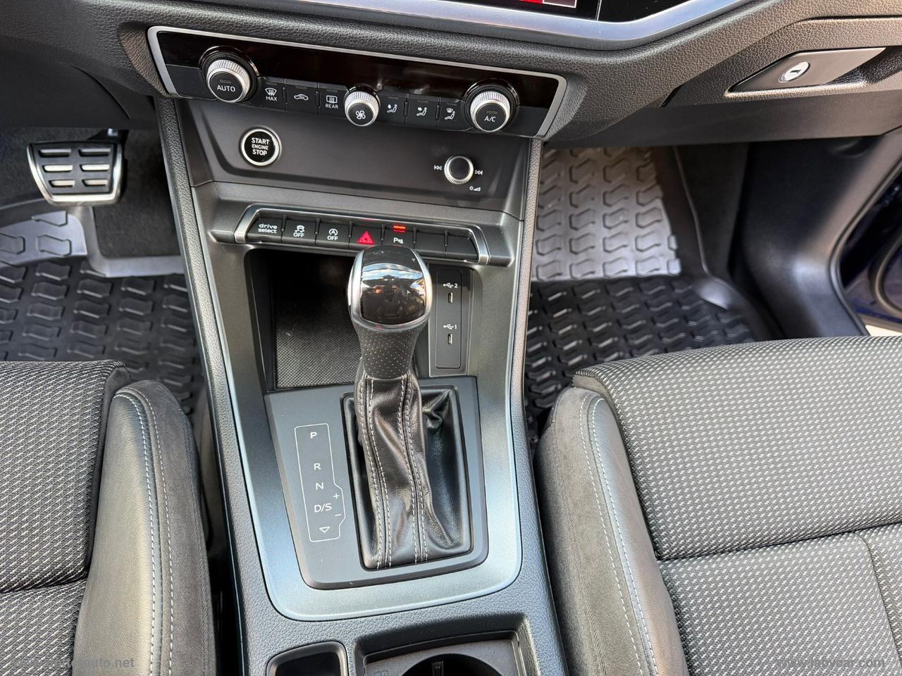 AUDI Q3 SPB 35 TDI S tronic S line edition