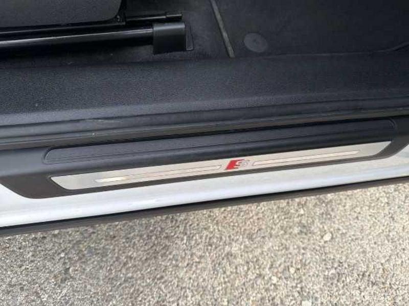 Audi Q5 II 2020 40 2.0 tdi mhev 12V S line quattro s-tronic