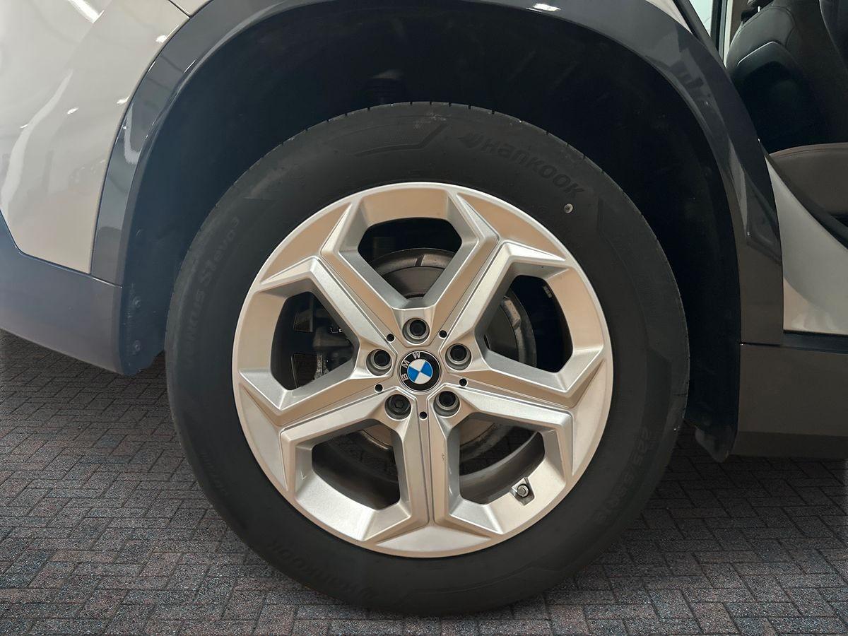 BMW X1 sdrive18i X-Line auto