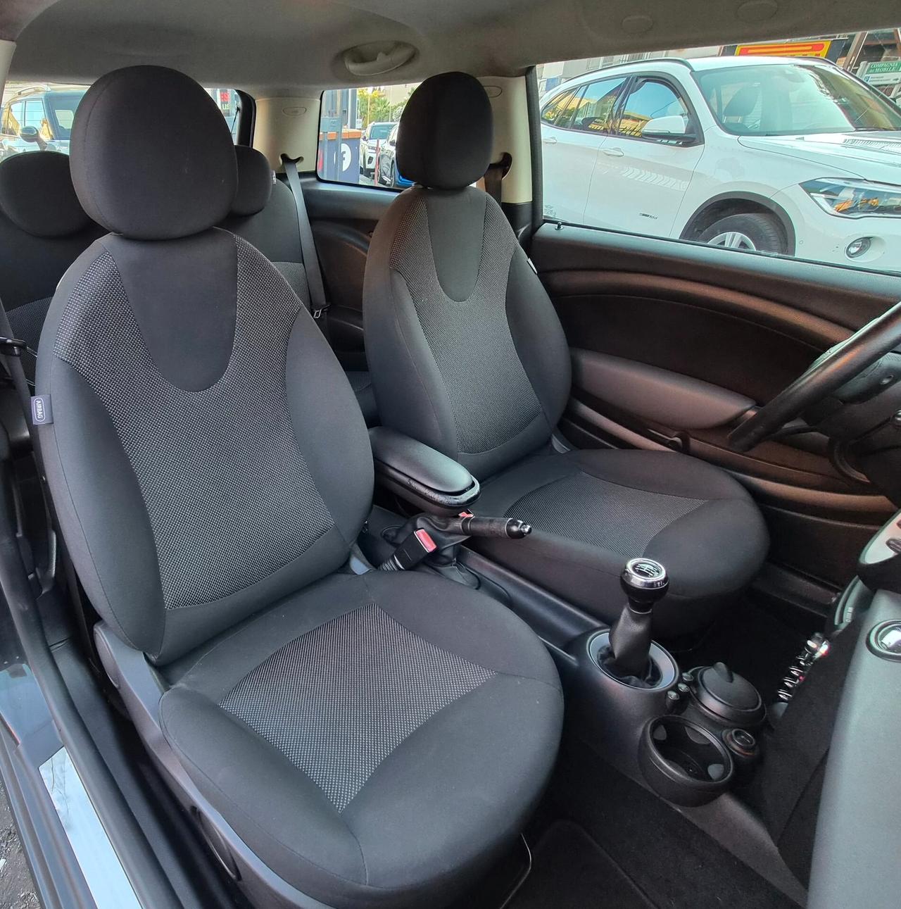 Mini 1.6 16V One D