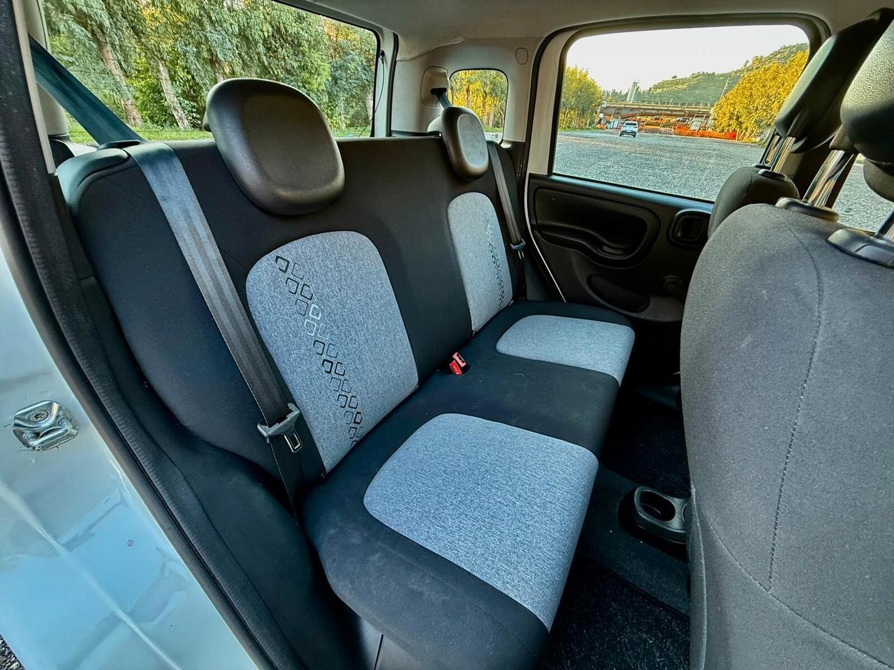 FIAT PANDA 1.2 LOUNGE UNI PROPRIETARIO