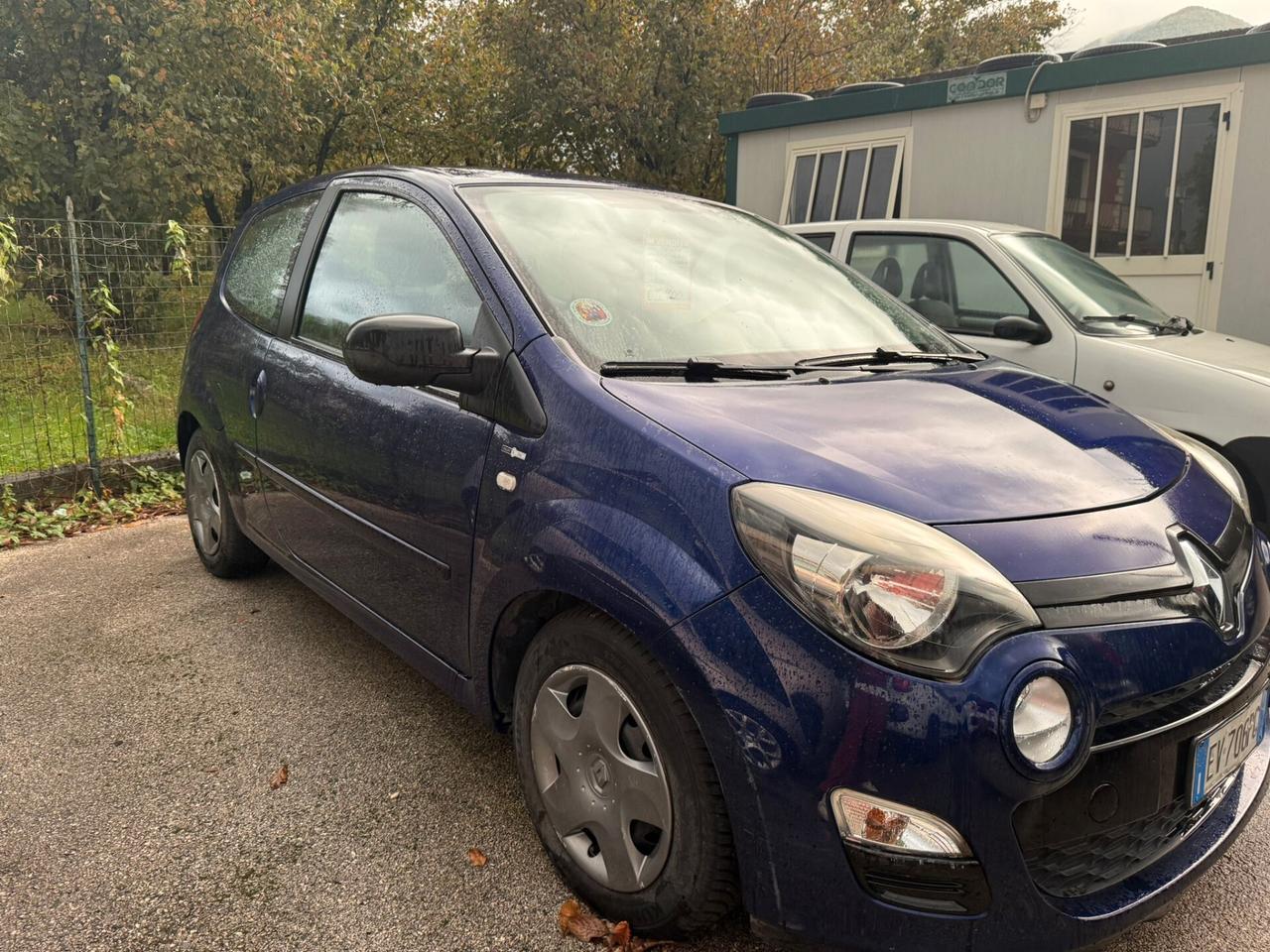 Renault Twingo 1.2 ( impianto GPL ) per neopatentati ( soli 94200 km )