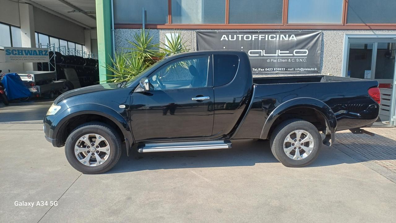 Mitsubishi L200 2.5 DI-D/136CV Double Cab Invite