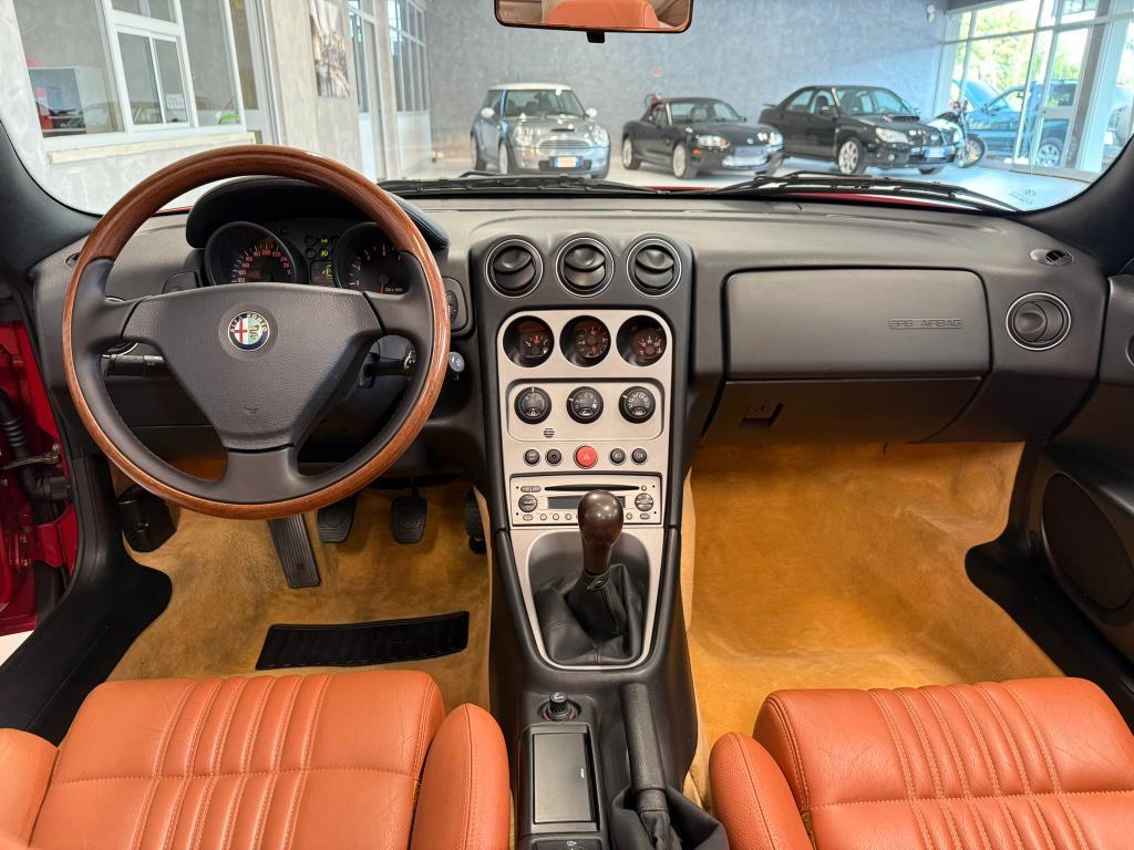 ALFA ROMEO Spider 2.0i JTS 16V cat- ROSSO ALFA - PELLE CUOIO - ASI