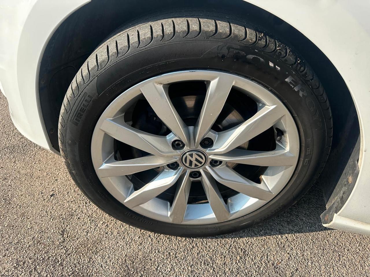 Volkswagen Golf 1.6 TDI 110CV Comfortline Blue Motion neopatentati