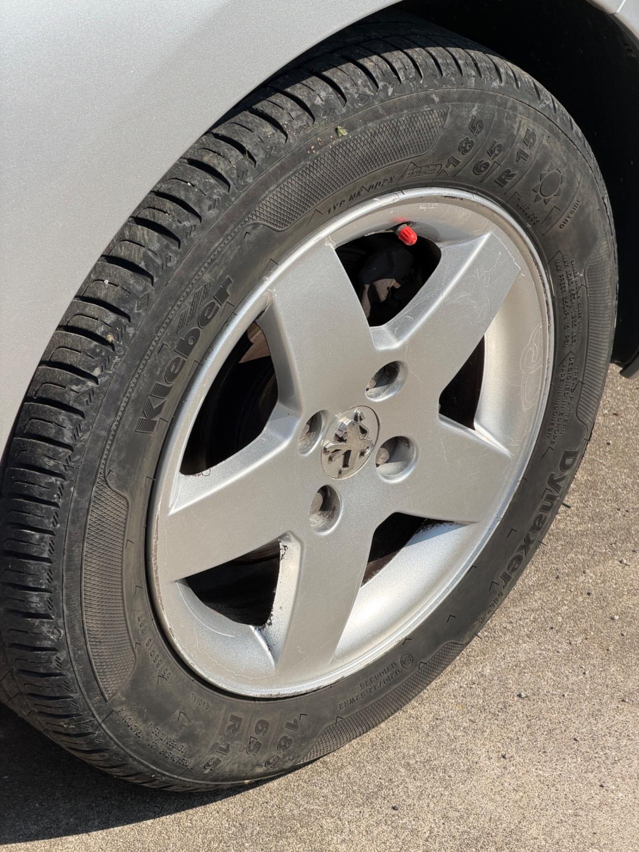 Peugeot 207- 1.4 75CV-Cinghia eseguita-Neopatentati-Garanzia 12mesi