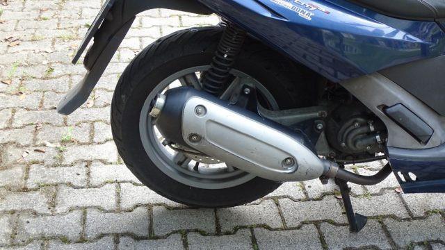 APRILIA Sportcity Cube 125 Scooter