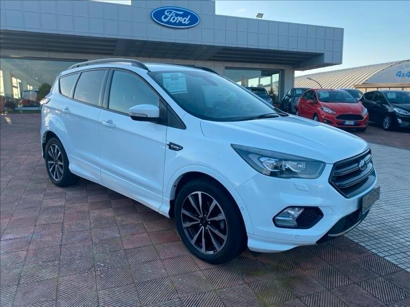 Ford Kuga 1.5 TDCI 120 CV S&S 2WD ST-Line