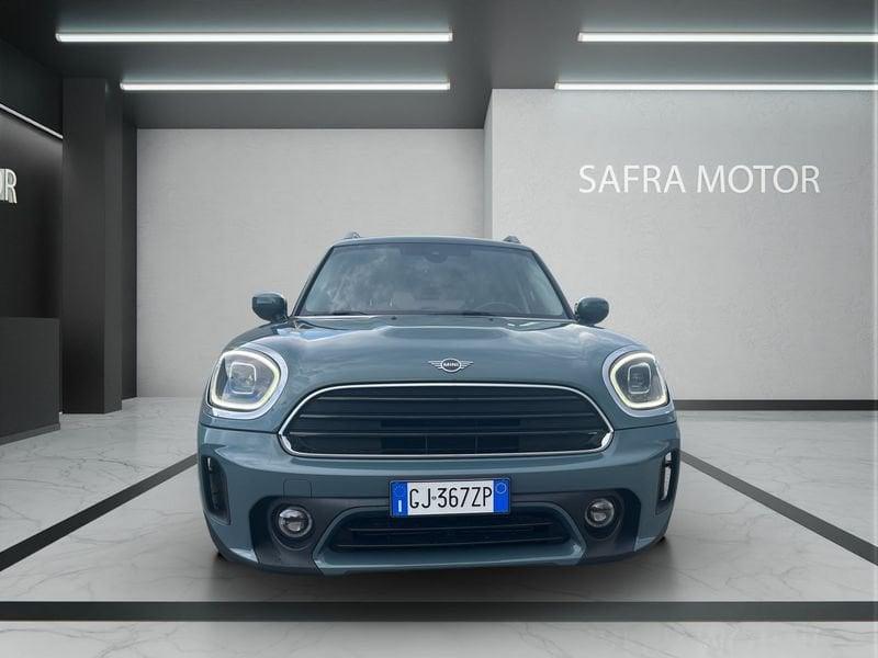 MINI Countryman Cooper D Essential automatica