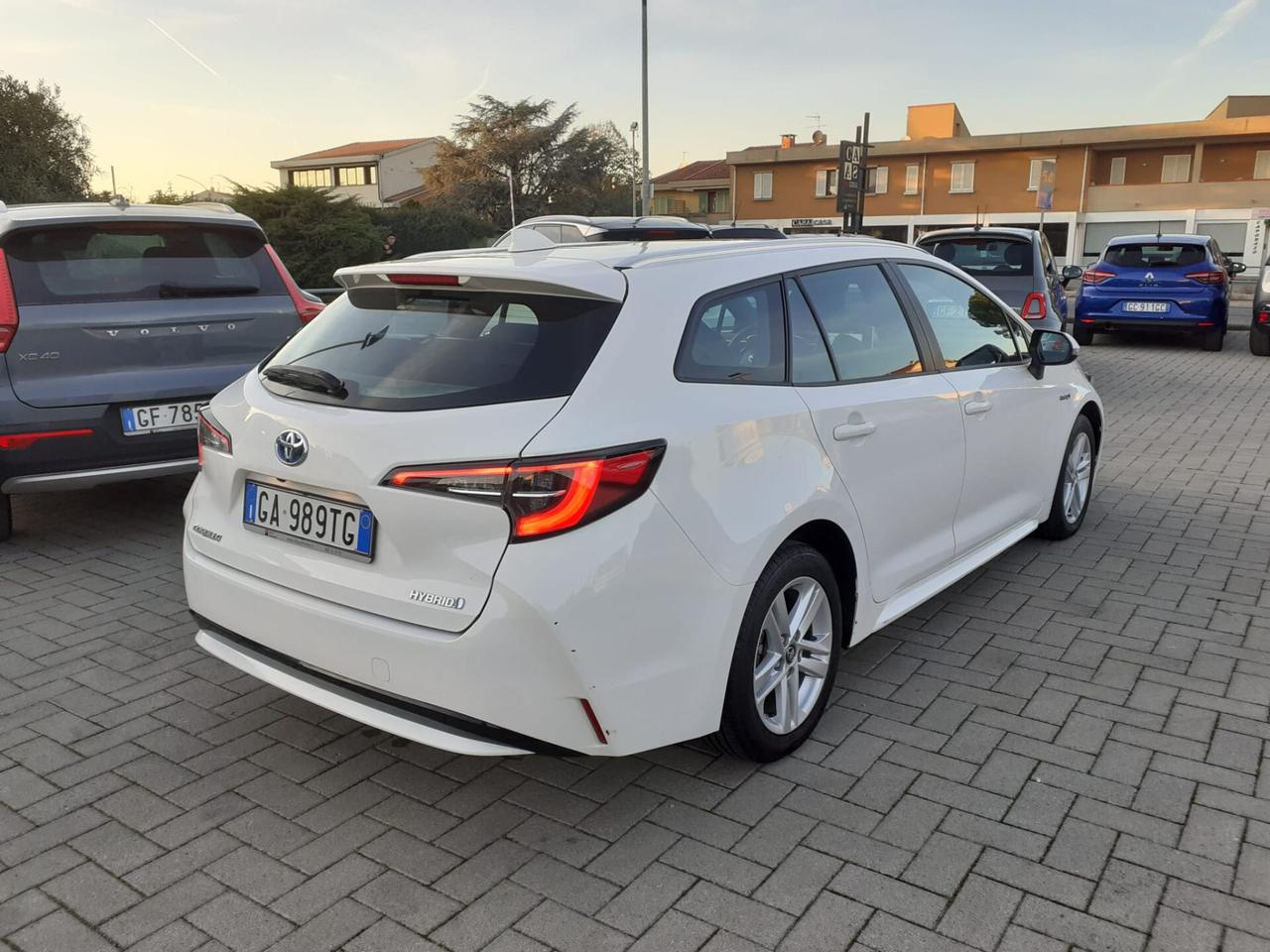 Toyota Corolla SW Touring Sports 1.8 Hybrid Active