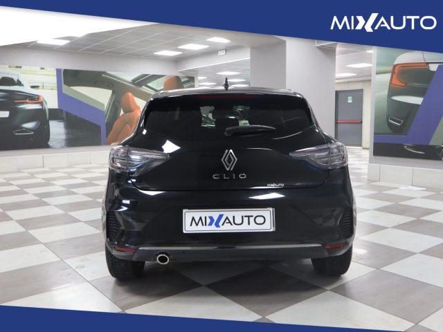 RENAULT Clio TCe 90 CV 5 porte Techno