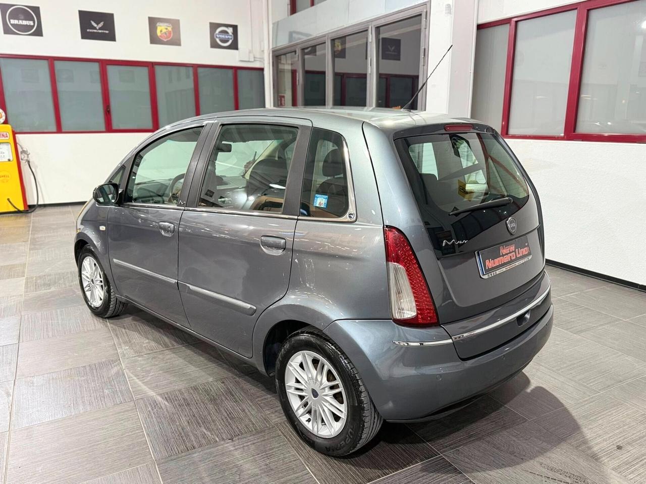 Lancia MUSA 1.3 Mjt 95 CV oro 2012