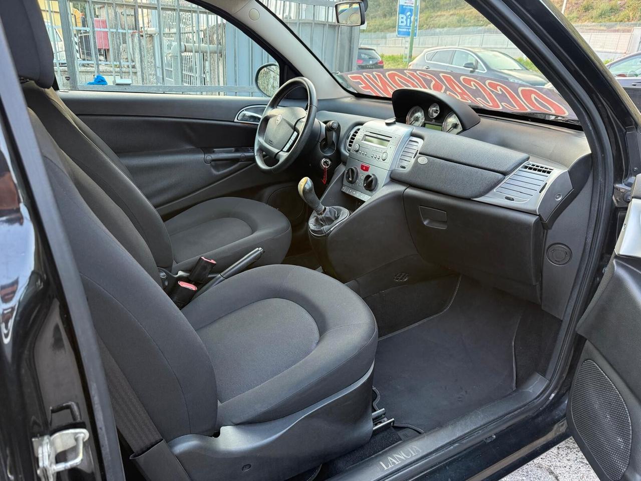 Lancia Ypsilon 1.3 MJT DIVA POCHI KM