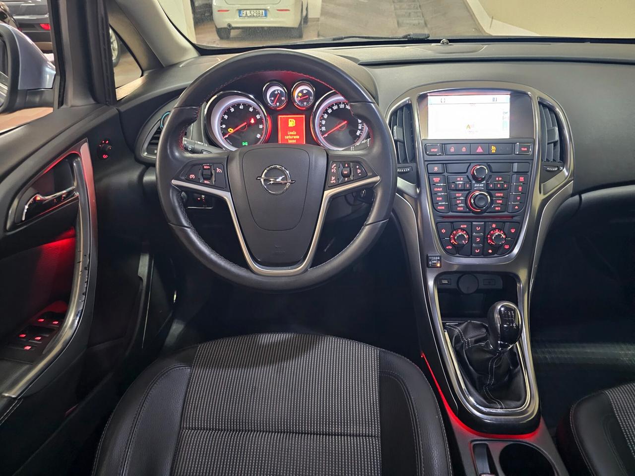Opel Astra 1.4 Turbo 140CV Sports Tourer GPL Tech Cosmo