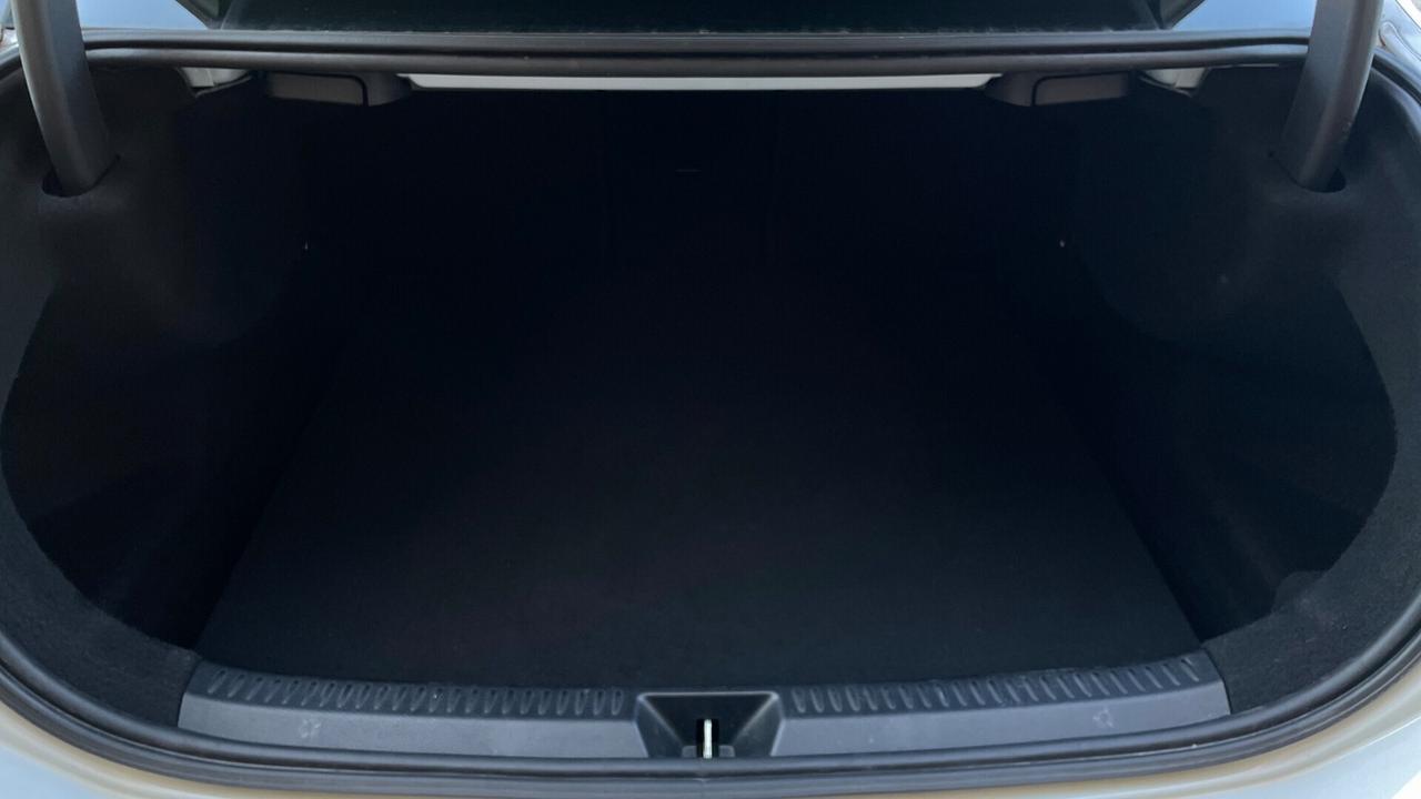 MERCEDES-BENZ CLASSE A180 2.0 PREMIUM 116CV - FULL LED, VIRTUAL COCKPIT, PELLE, NEOPATENTATI