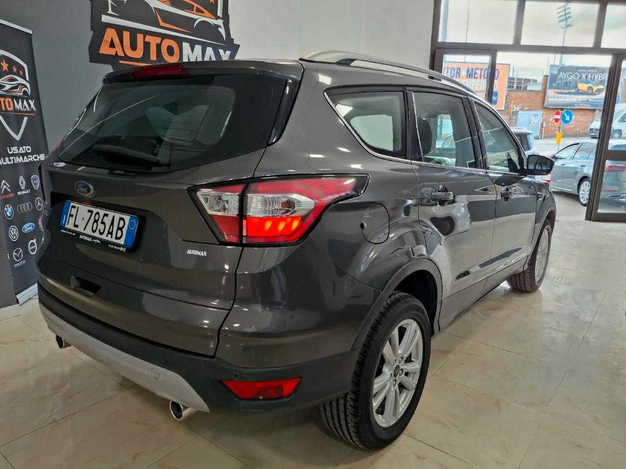 Ford Kuga 1.5 TDCI 120cv Titanium 2017