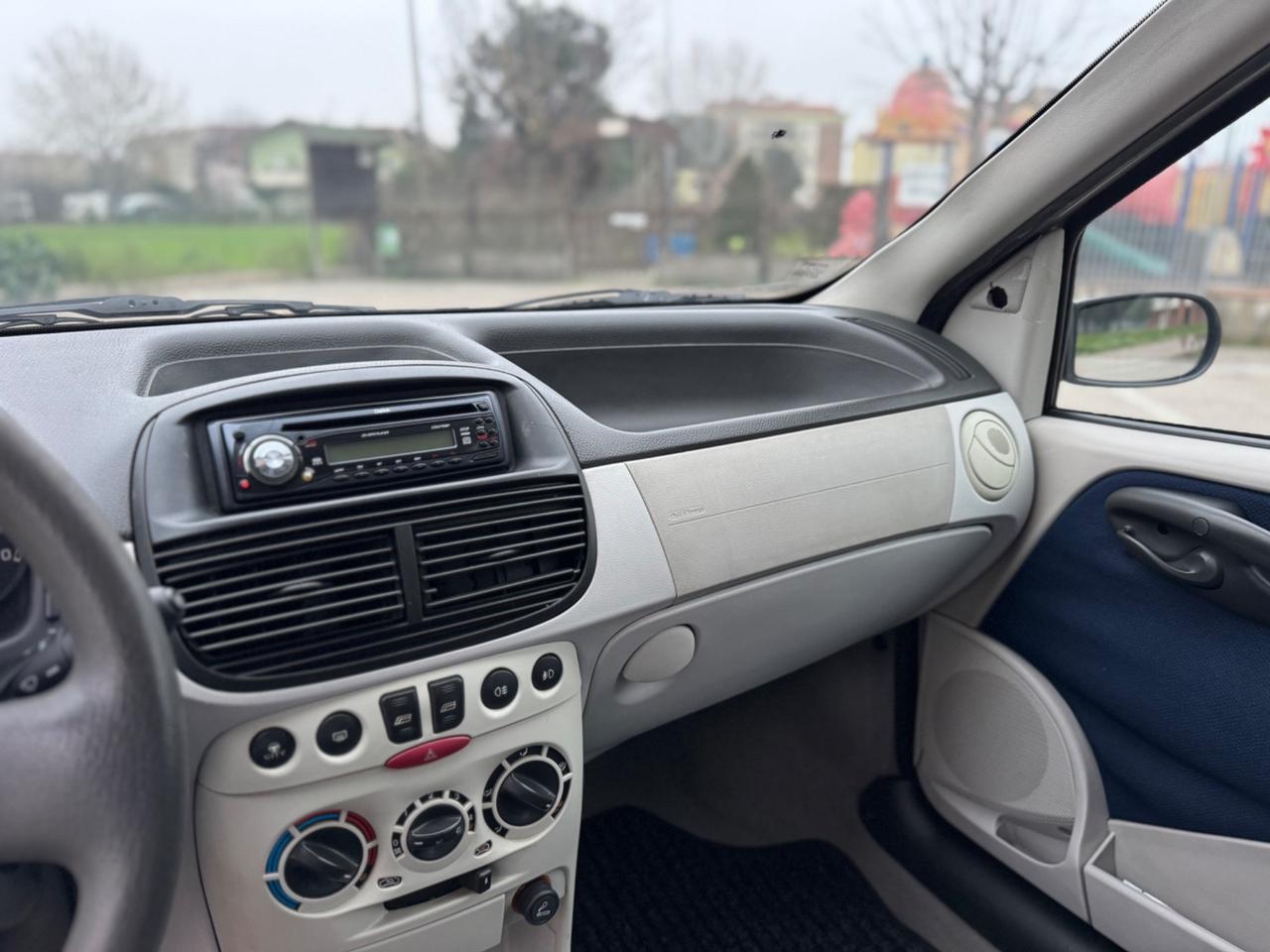 Fiat Punto 1.2 5 porte Dynamic Metano