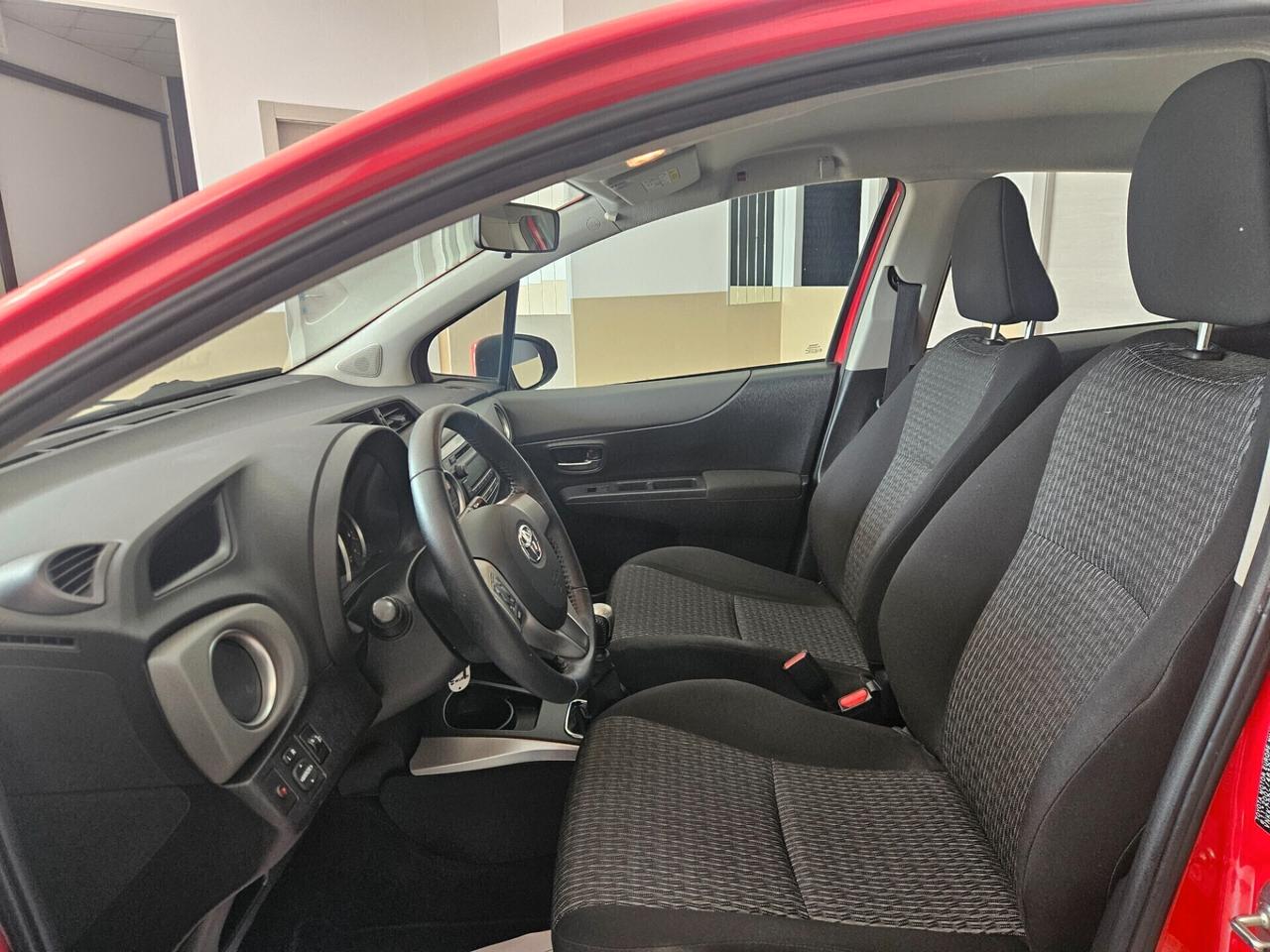 Toyota Yaris 1.4 D-4D 5 porte Lounge