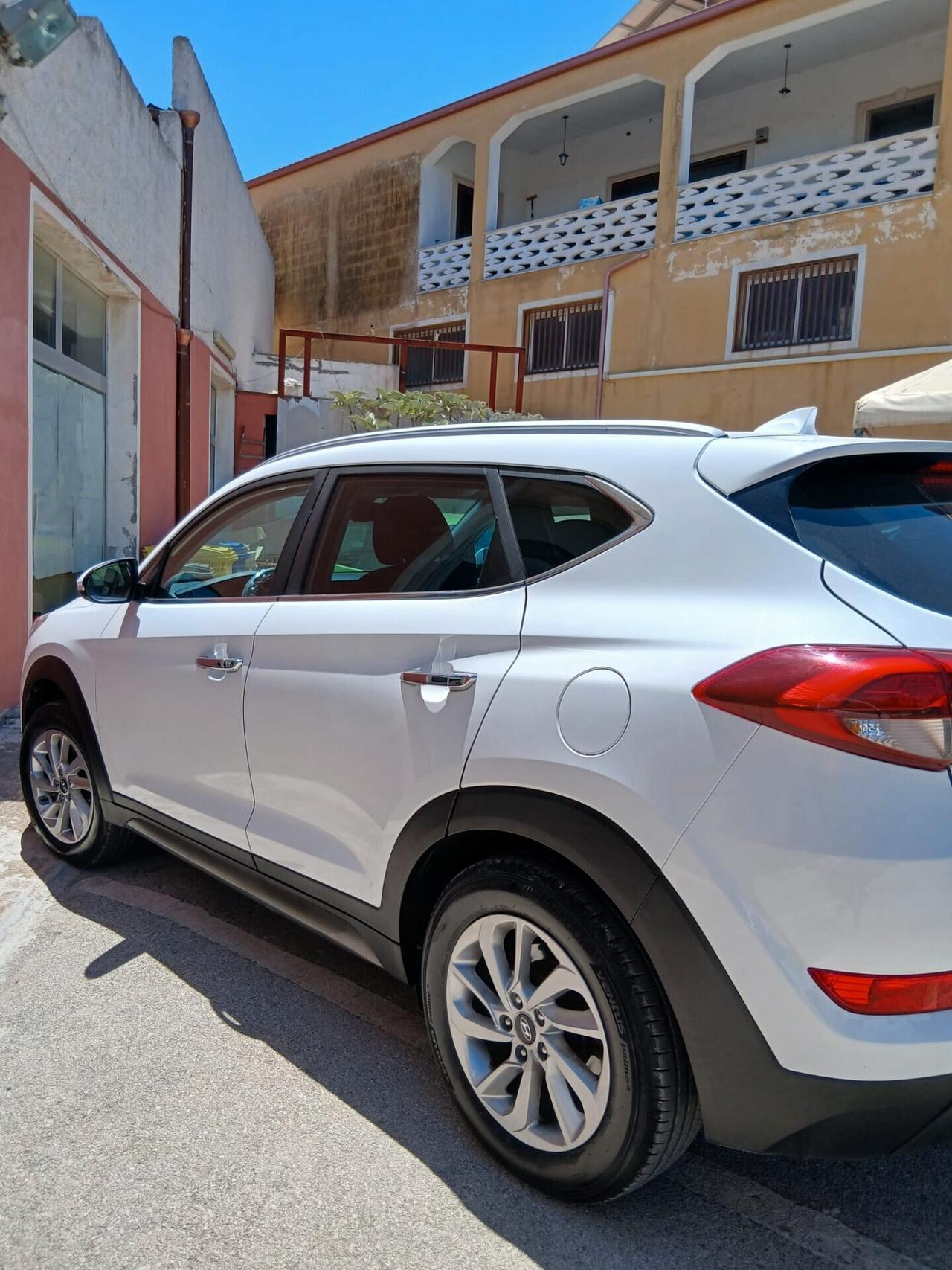 Hyundai Tucson 1.7 CRDi DCT XPossible