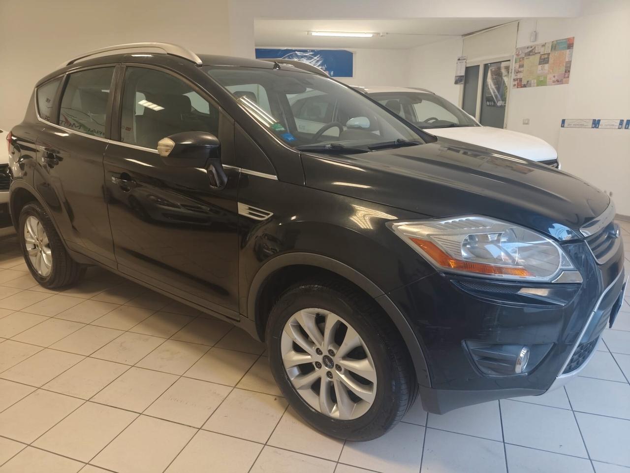 Ford Kuga 2.0 TDCi 136 CV 4WD Titanium DPF