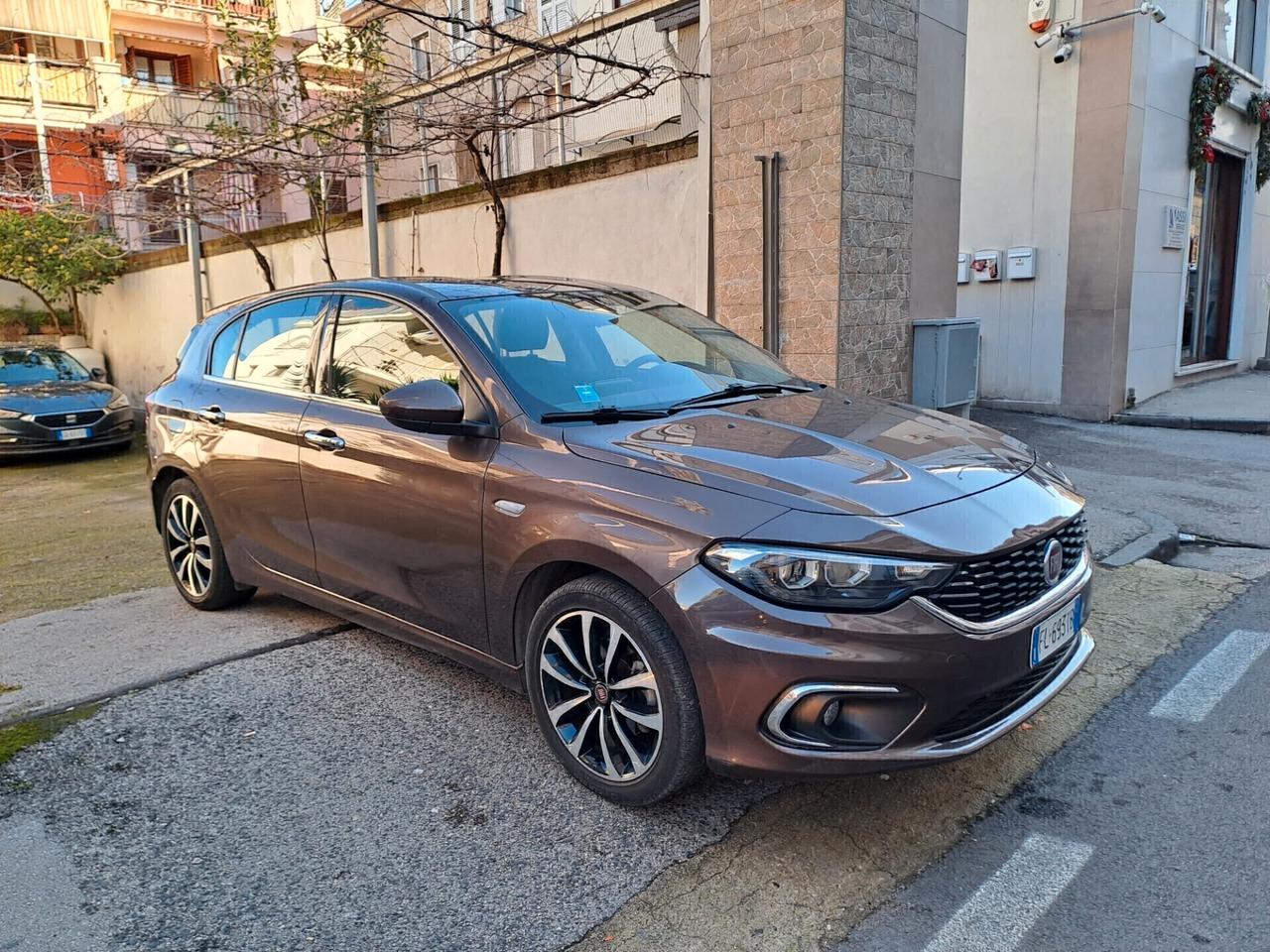 Fiat Tipo 1.6 Mjt Lounge tagliandata