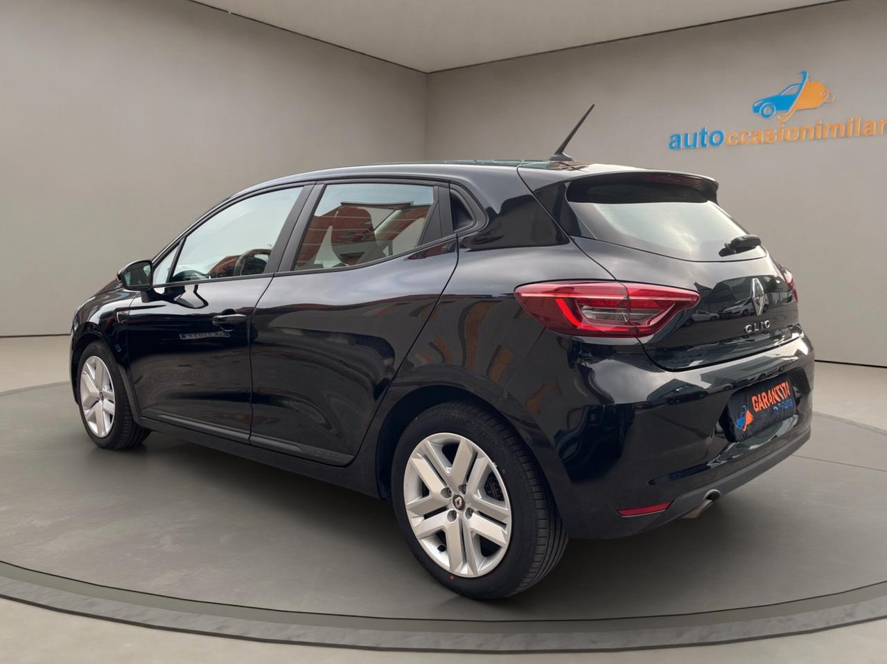 Renault Clio UNICO PROPRIETARIO - NEOPATENTATI