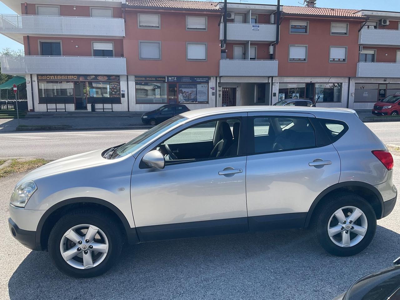 Nissan Qashqai 1.5 dCi Tekna