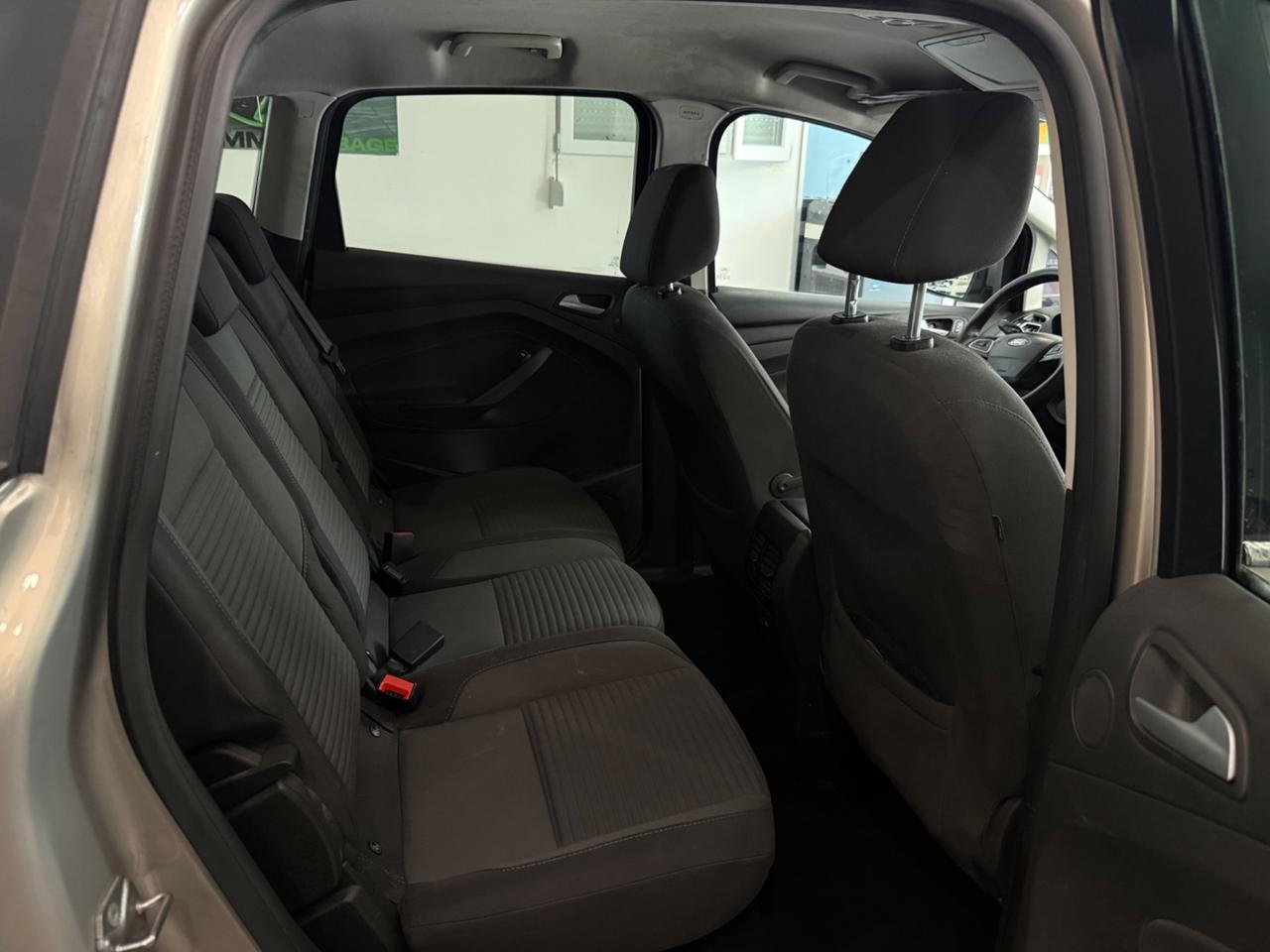 Ford C-Max 1.5 diesel ANNO 2017
