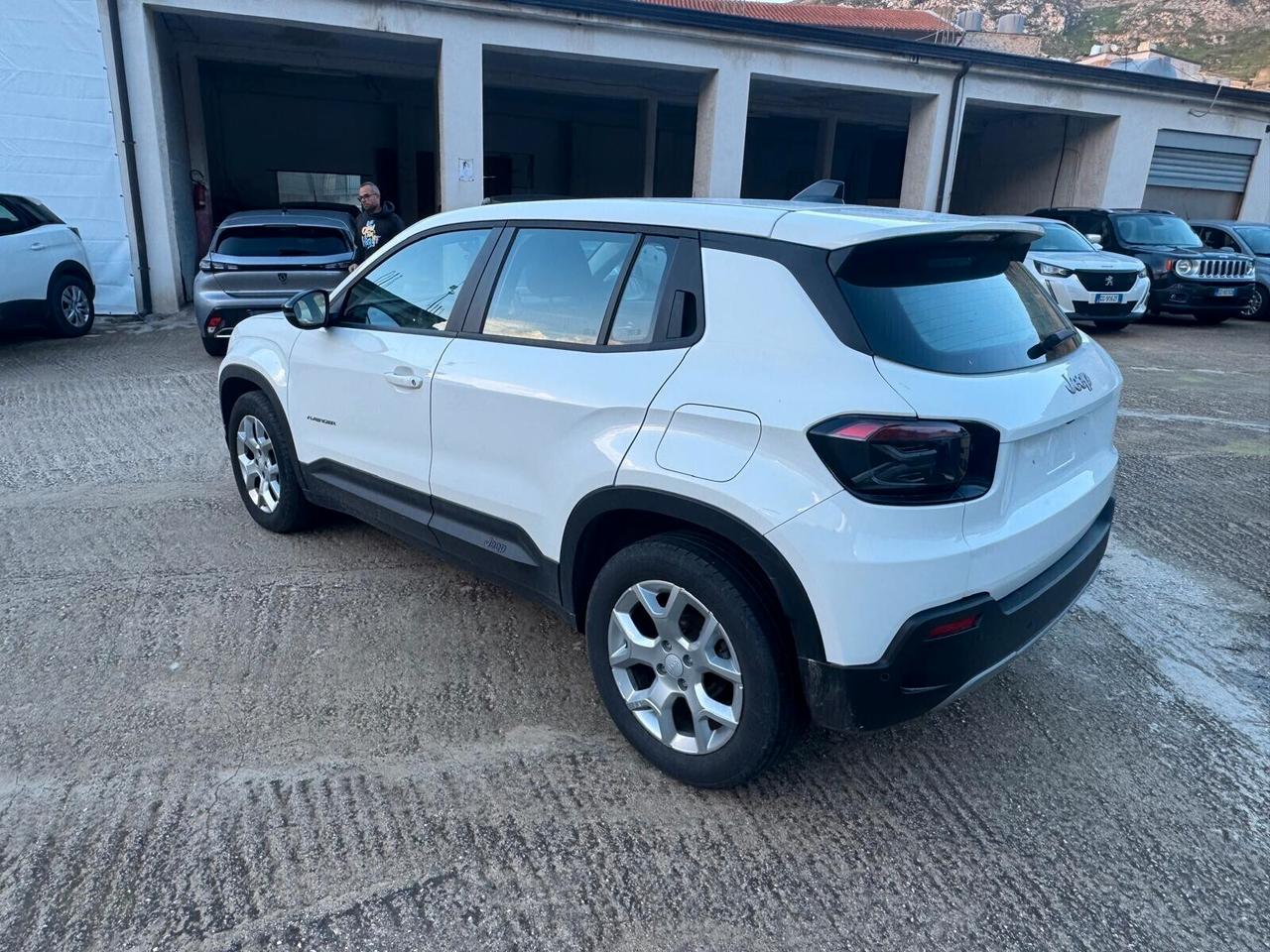 Jeep Avenger 1.2 Turbo 100 CV Altitude